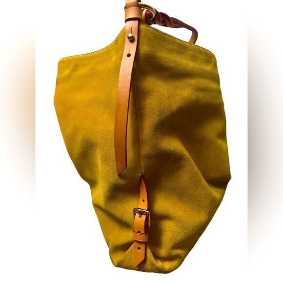 Vintage Dooney & Bourke Oversized Golden Suede Hobo Shoulder Bag Pre-Loved Cond - Picture 3 of 8